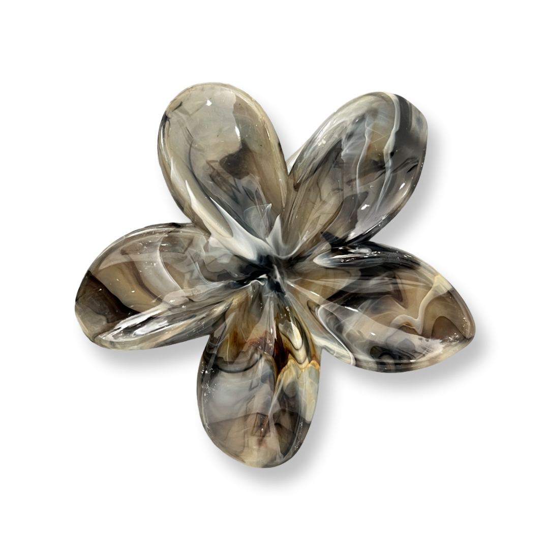 Lily flower hair clip