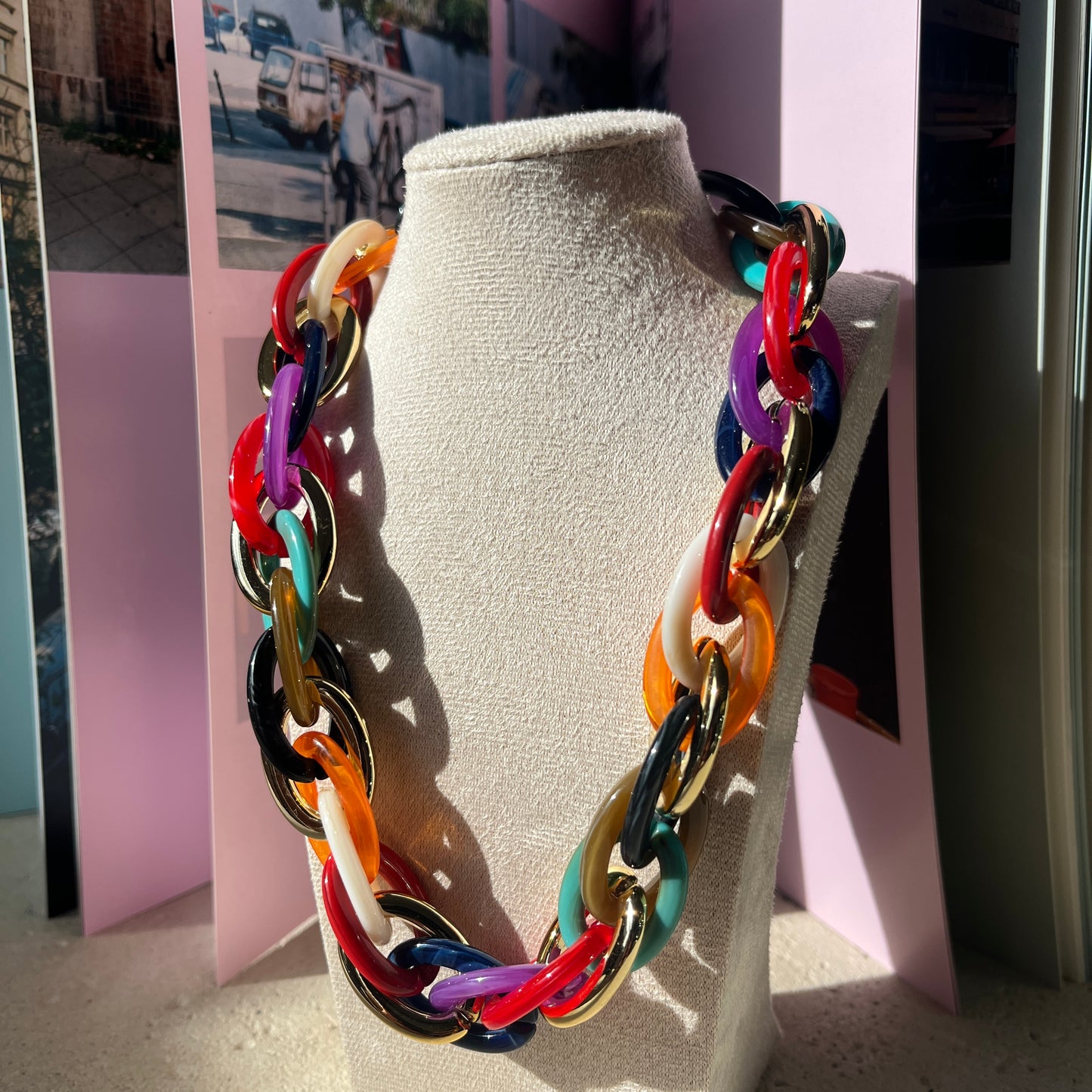 Funky colors chain