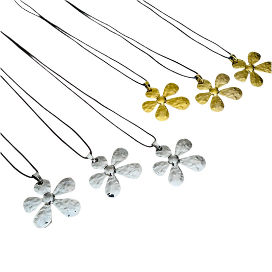 Stainless steel flower pendant