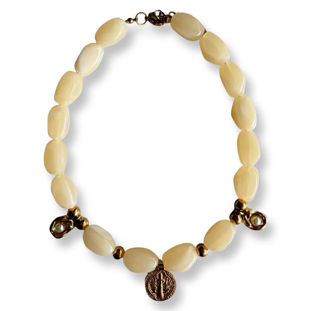 Beige Nuggets Necklace with Freshwater Pearl & Coin Pendants