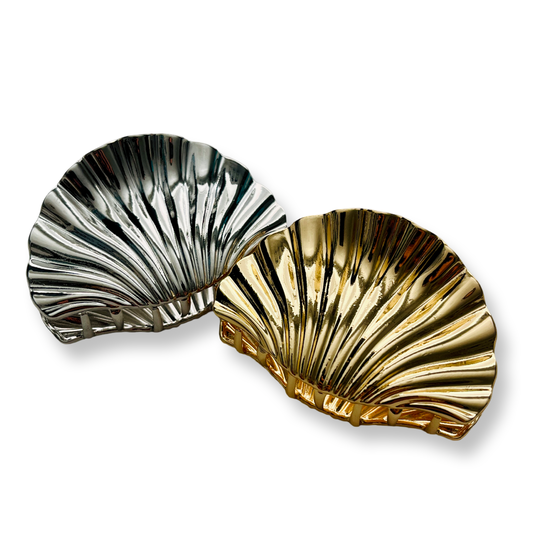 Shell hair clip