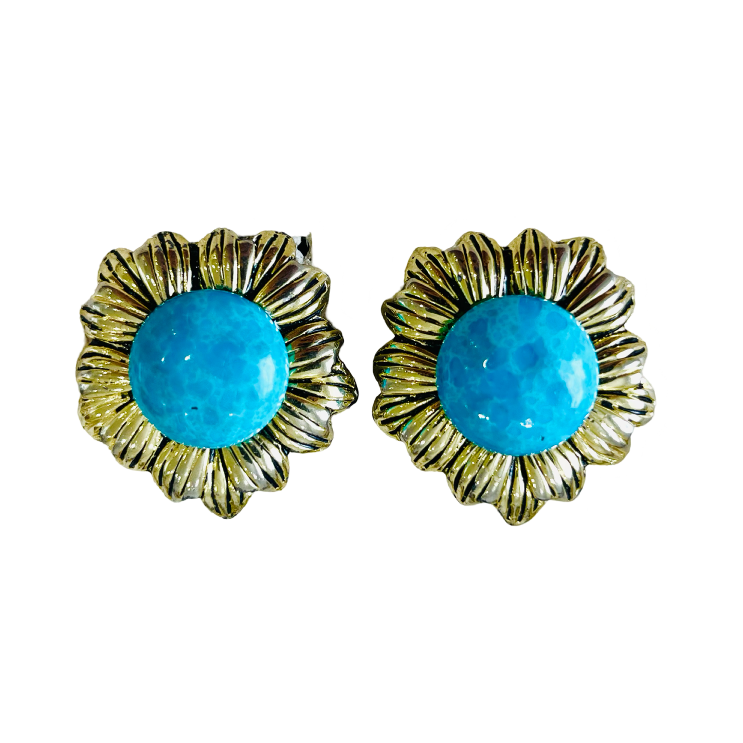 Vintage clip-on earrings from Buenos Aires